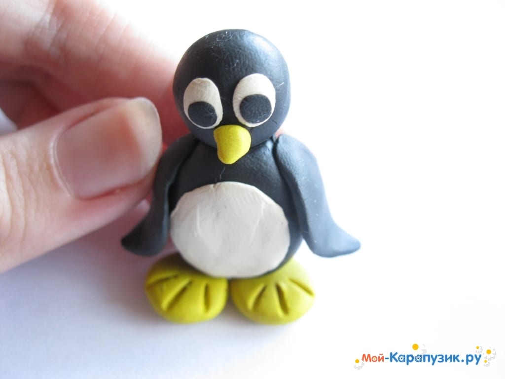 Лепка «Пингвин» из пластилина с использованием природного материала
