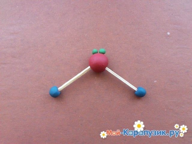 Молекула из пластилина. Модель молекулы сероводорода из пластилина. Молекула метана из пластилина и спичек. Модель молекулы из пластилина.