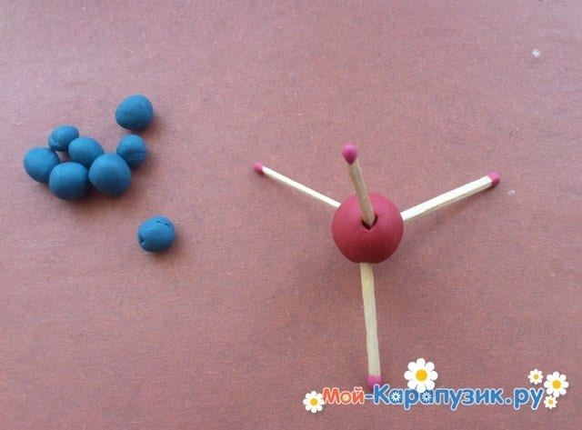 Как сделать модель молекулы из пластилина?
