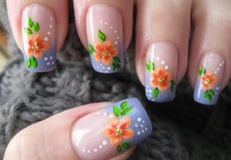 Цветочные рисунки на ногтях - фото 16